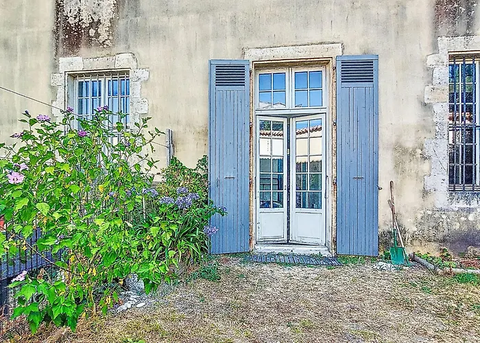 Le Couvent By Interhome 아파트 Le Château-dʼOléron