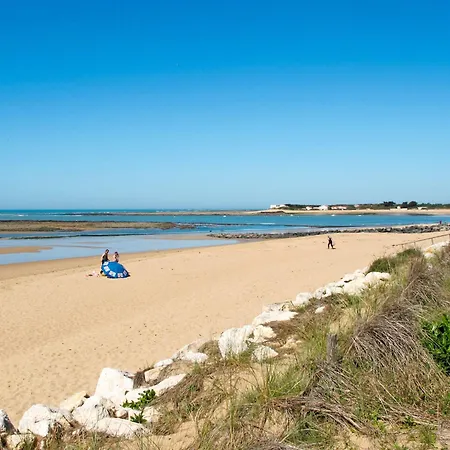 Le Couvent By Interhome * Le Château-dʼOléron