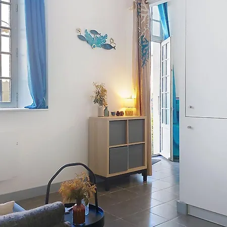 Le Couvent By Interhome Le Château-dʼOléron