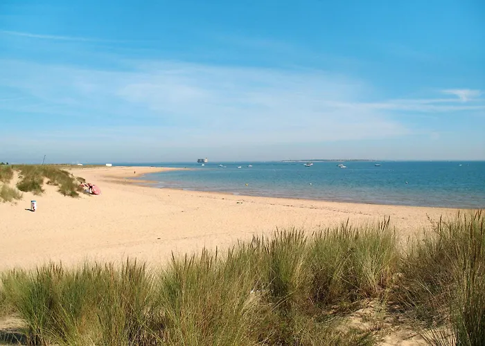 Le Couvent By Interhome Le Chateau-d'Oleron
